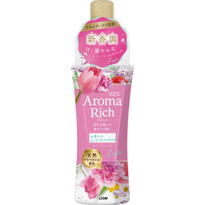 ソフランアロマリッチ レイラ 本体  480mL